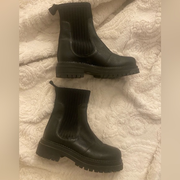 Anthropologie sock/ knit Chelsea boots - Picture 5 of 8